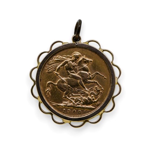 Lot 97 - A sovereign pendant