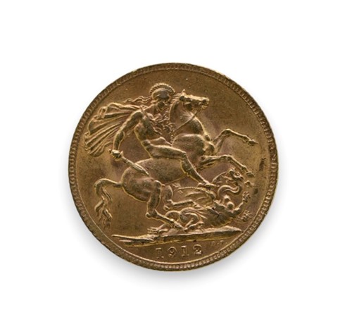 Lot 176 - A George V sovereign