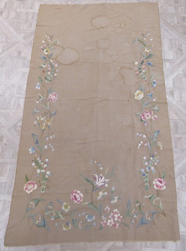 Lot 265 - Crewelwork wall or bed hanging, the tobacco...