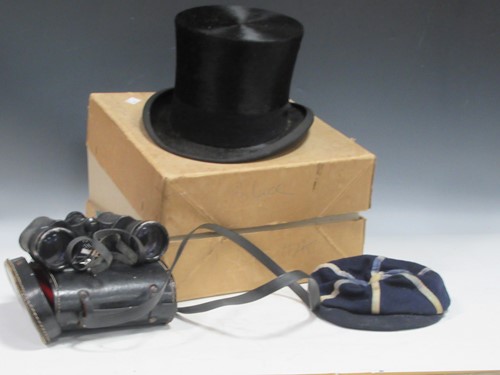 Lot 138 - Locke and Co St James' top hat, brushed silk...