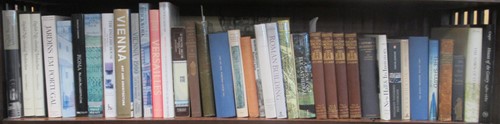 Lot 300 - Books. Architecture and history, various,...