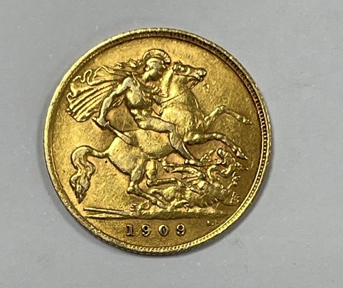 Lot 146 - An Edward VII half sovereign