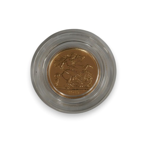 Lot 138 - An Elizabeth II half sovereign