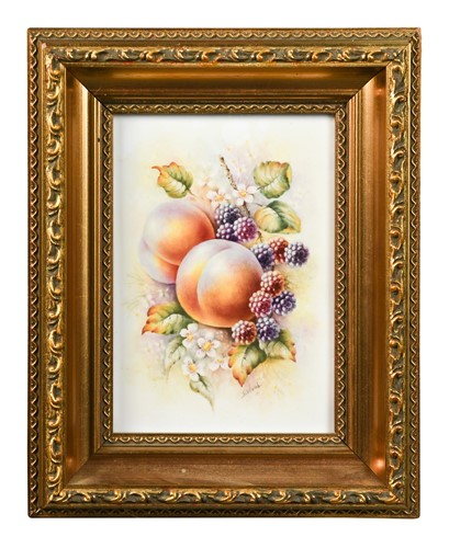 Lot 109 - A Royal Worcester rectangular plaque