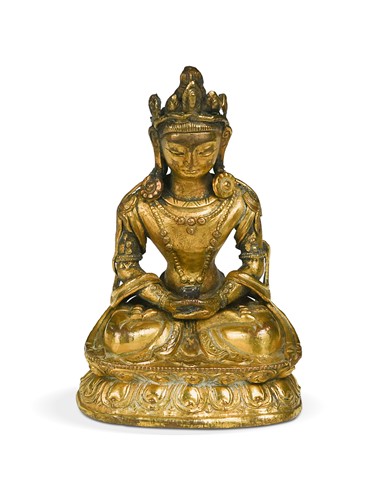Lot 35 - A Chinese gilt copper seated figure of Amatayus, Qing Dynasty, Qianlong Emperor, 18th century