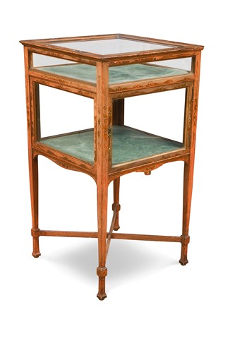 Lot 566 - A Chinoiserie decorated display cabinet, 20th century