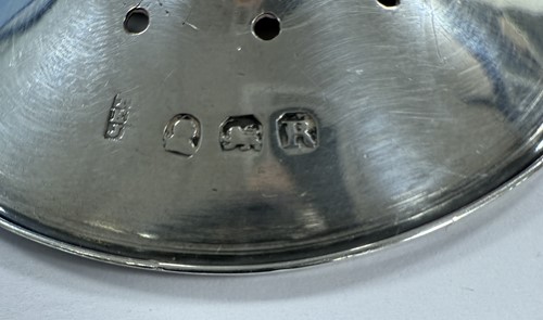 Lot 281 - A George III silver nipple shield and earlier pap boat