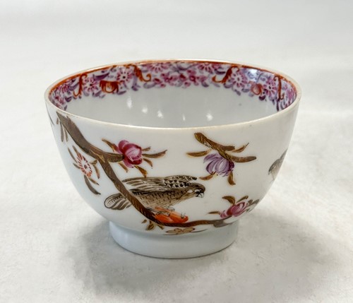 Lot 34 - A pair of Chinese porcelain saucer dishes, late Qing Dynasty, probably Guangxu