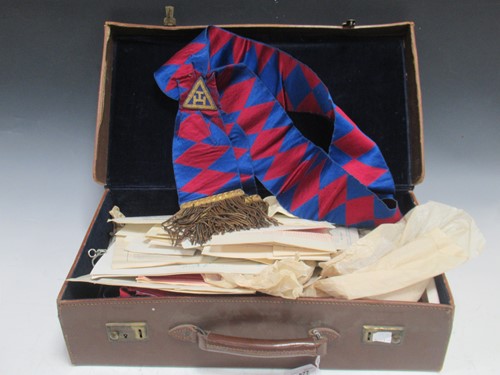 Lot 156 - A collection of Masonic items relating to...