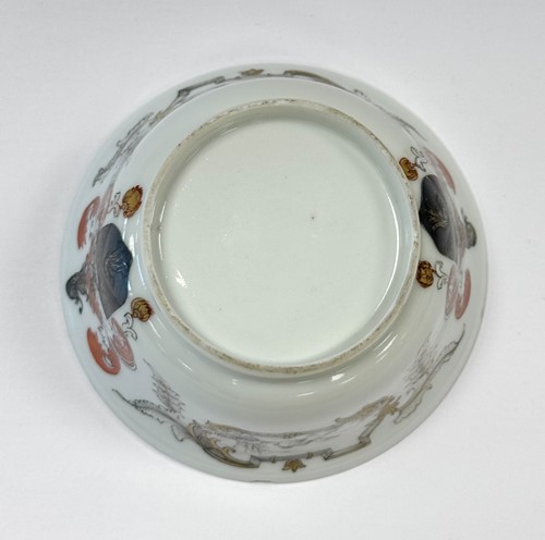 Lot 33 - A Chinese armorial porcelain tea bowl and saucer, Qing Dynasty, circa 1750-60