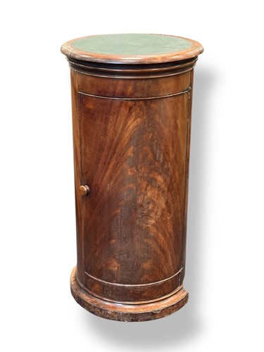 Lot 628 - A Victorian mahogany cylinder night cupboard...