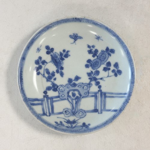 Lot 25 - Four Chinese export blue and white tea bowls and saucers from the Ca Mau cargo, 18th century