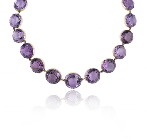 Lot 73 - A late Victorian amethyst riviere necklace
