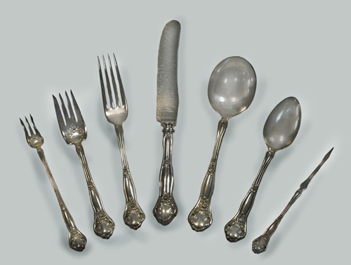 Lot 234 - A pair of silver tablespoons, 175g (5.5ozt),...