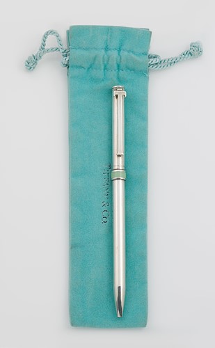 Lot 324 - Tiffany - An American metalwares silver 'T' clip retractable ballpoint pen