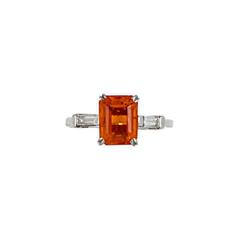 Lot 20 - A fire opal and diamond ring