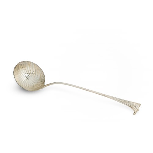 Lot 391 - An early George III 18th century silver soup ladle