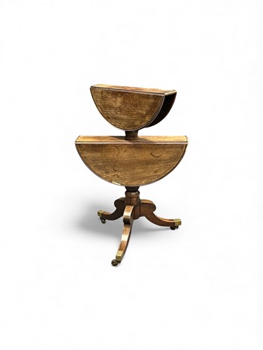 Lot 753 - A late George III mahogany two tier dumb water