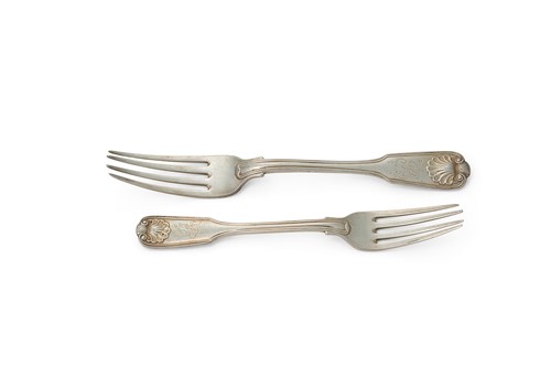 Lot 313 - A 26-piece collection of William IV silver flatware