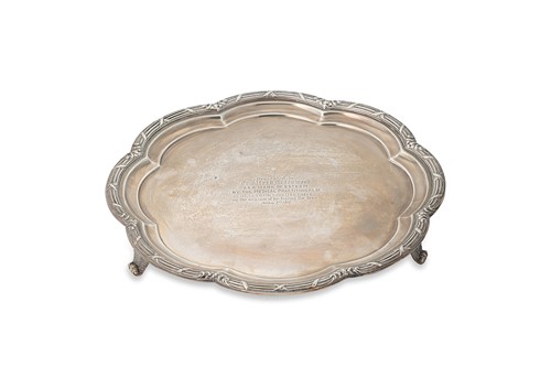Lot 346 - A George V silver salver