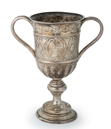 Lot 334 - An Edward VII silver two handled trophy cup