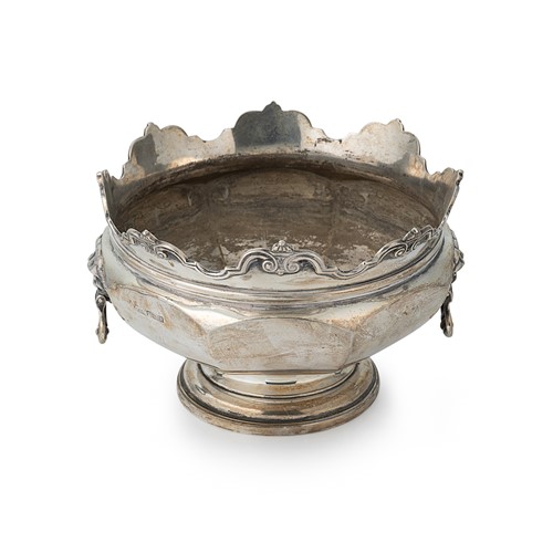 Lot 339 - An Edward VII silver two handled rose bowl