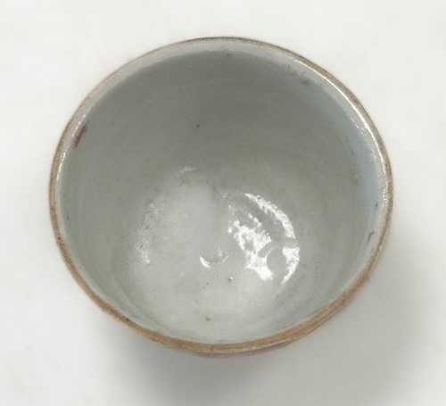 Lot 1 - A Group of six Zangzhou "Swatow", Annamese and Sawankholok blue and white and polychrome jars and two bowls,16th -18th century