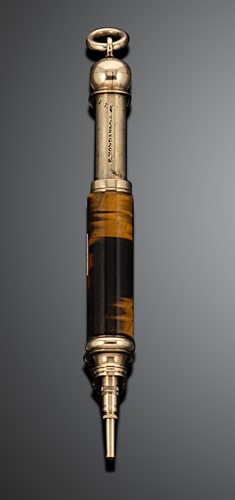 Lot 238 - A decorative telescopic propelling pencil, mark of Sampson Mordan
