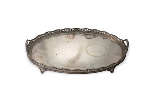 Lot 345 - A George V silver gallery tray