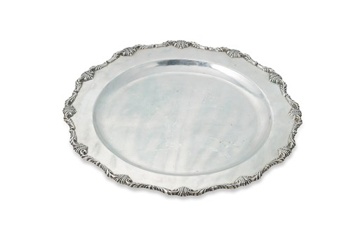 Lot 276 - A Peruvian metalwares silver charger