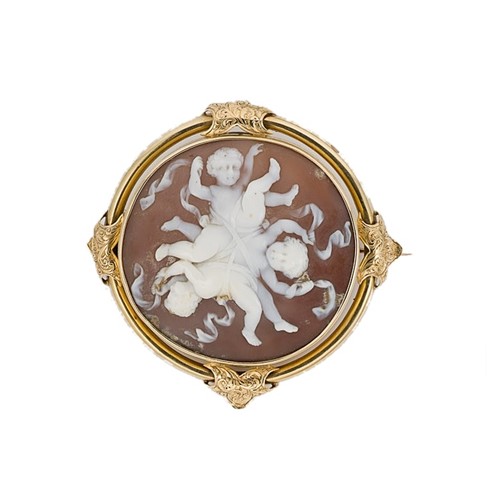 Lot 53 - A Victorian shell cameo brooch