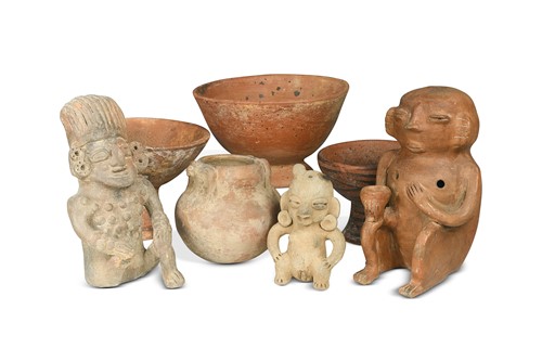 Lot 488 - A group of pre-Columbian and later vessels