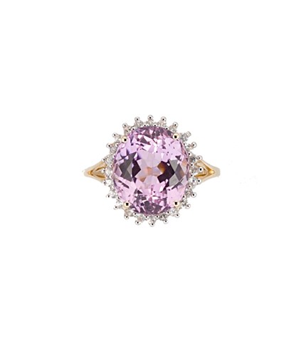 Lot 43 - A 14ct gold kunzite and zircon ring