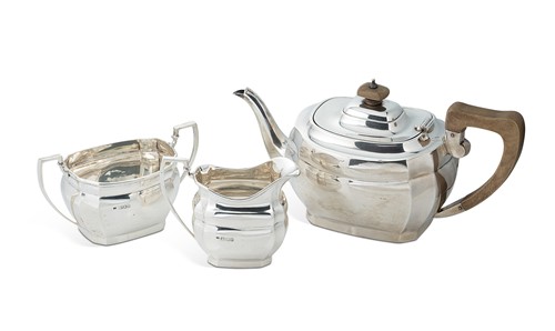 Lot 362 - A George VI silver three-piece tea set