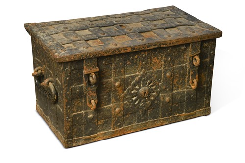 Lot 344 - An iron Armada chest, 17th/18th century