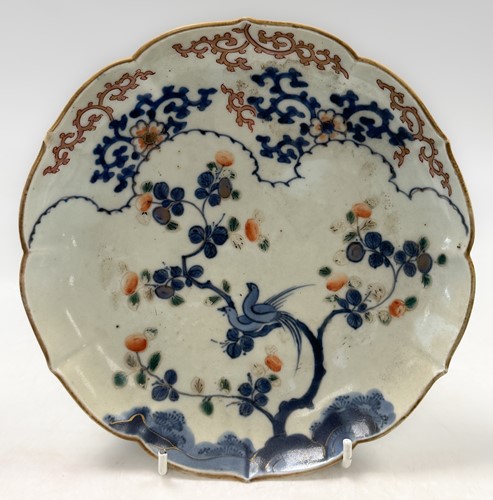 Lot 19 - A set of five Japanese Edo period plates