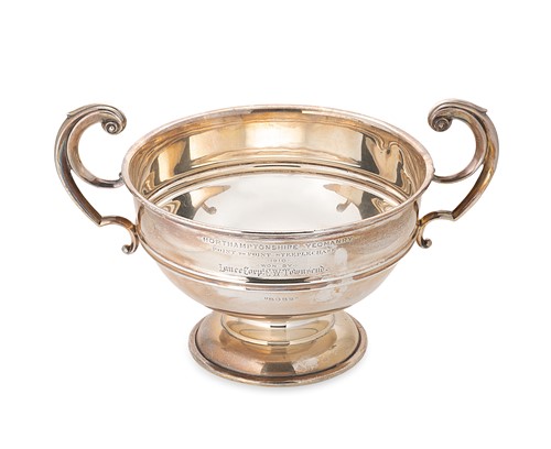 Lot 341 - An Edward VII silver two handled trophy cup