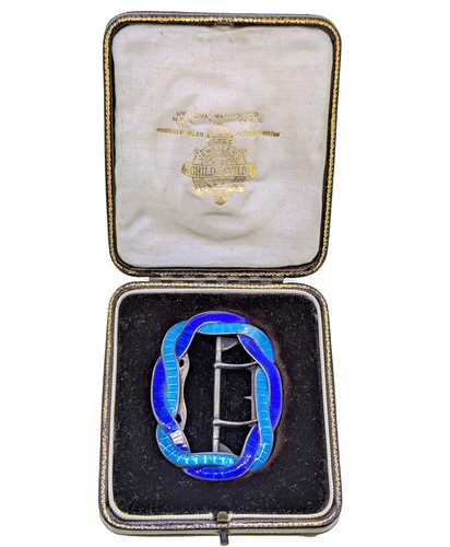 Lot 4 - Child & Child - An early 20th century enamelled buckle