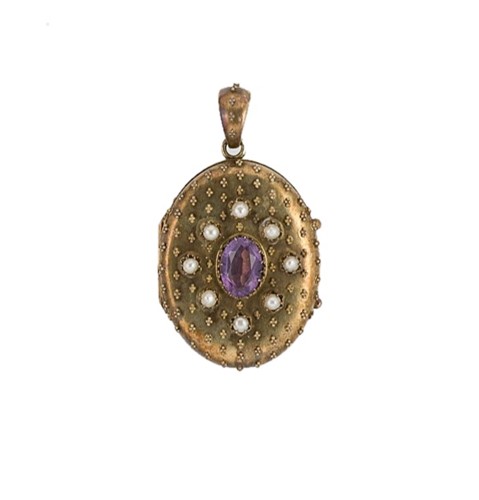 Lot 45 - A Victorian amethyst and pearl locket