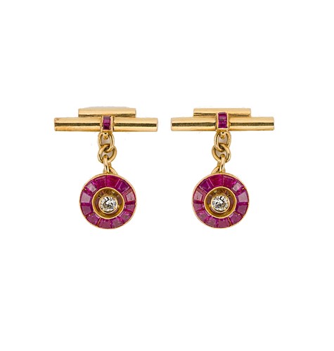 Lot 120 - A pair of ruby and diamond cufflinks