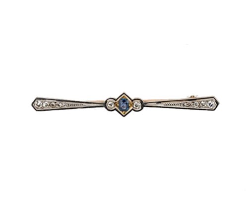 Lot 21 - An early 20th century sapphire and diamond bar brooch