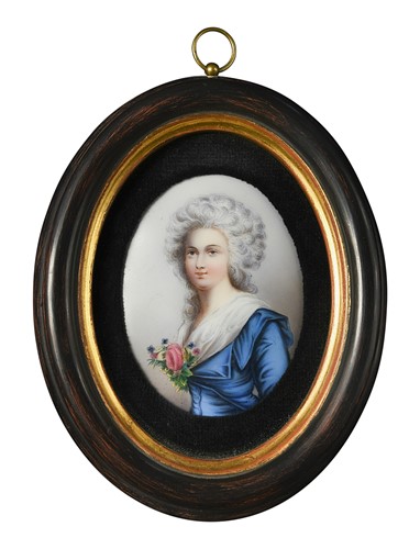 Lot 530 - A set of six porcelain oval plaques