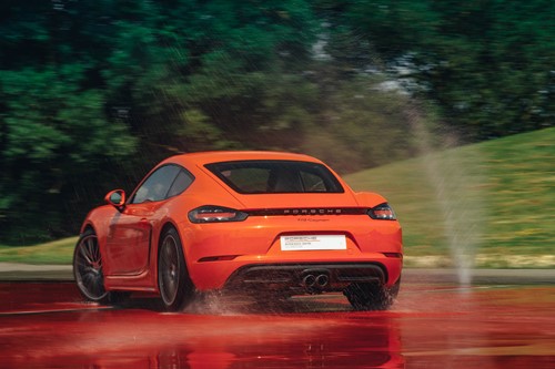 Lot 22 - A Porsche Driving Experience