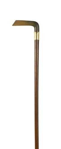 Lot 45 - A rhino horn and gold-mounted walking stick