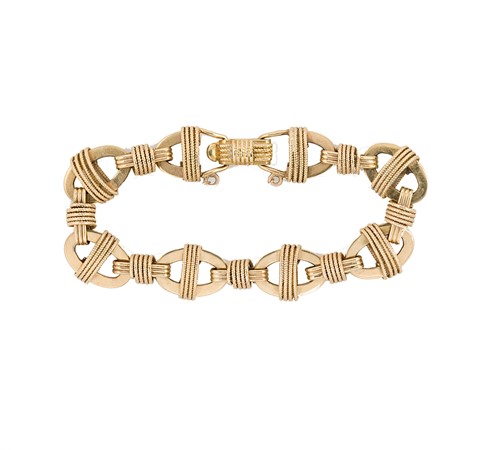 Lot 105 - A modern bracelet