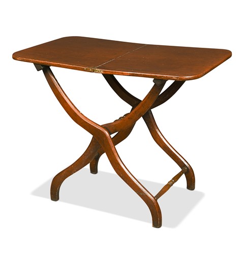 Lot 471 - A mahogany coaching table, 19th century