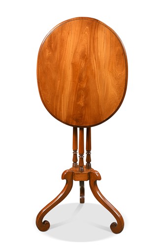 Lot 602 - A George IV solid cherrywood tripod table