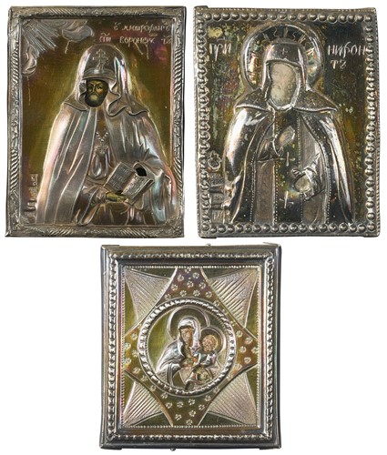 Lot 657 - Five small devotional Russian icons, probably 19th century