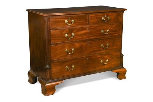 Lot 463 - A George III mahogany chest