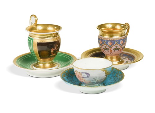 Lot 517 - A Paris porcelain cup and saucer